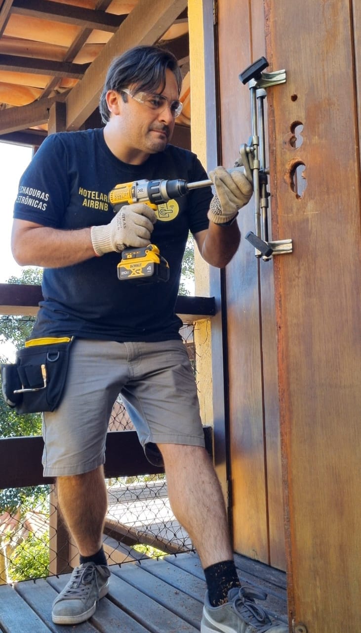 WhatsApp Image 2025-06-26 at 18.02.29 (1)